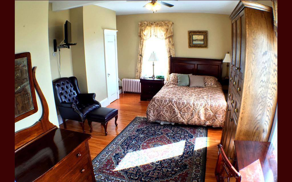 Chateau Sainte-Marie Bed & Breakfast Little Brook Екстериор снимка
